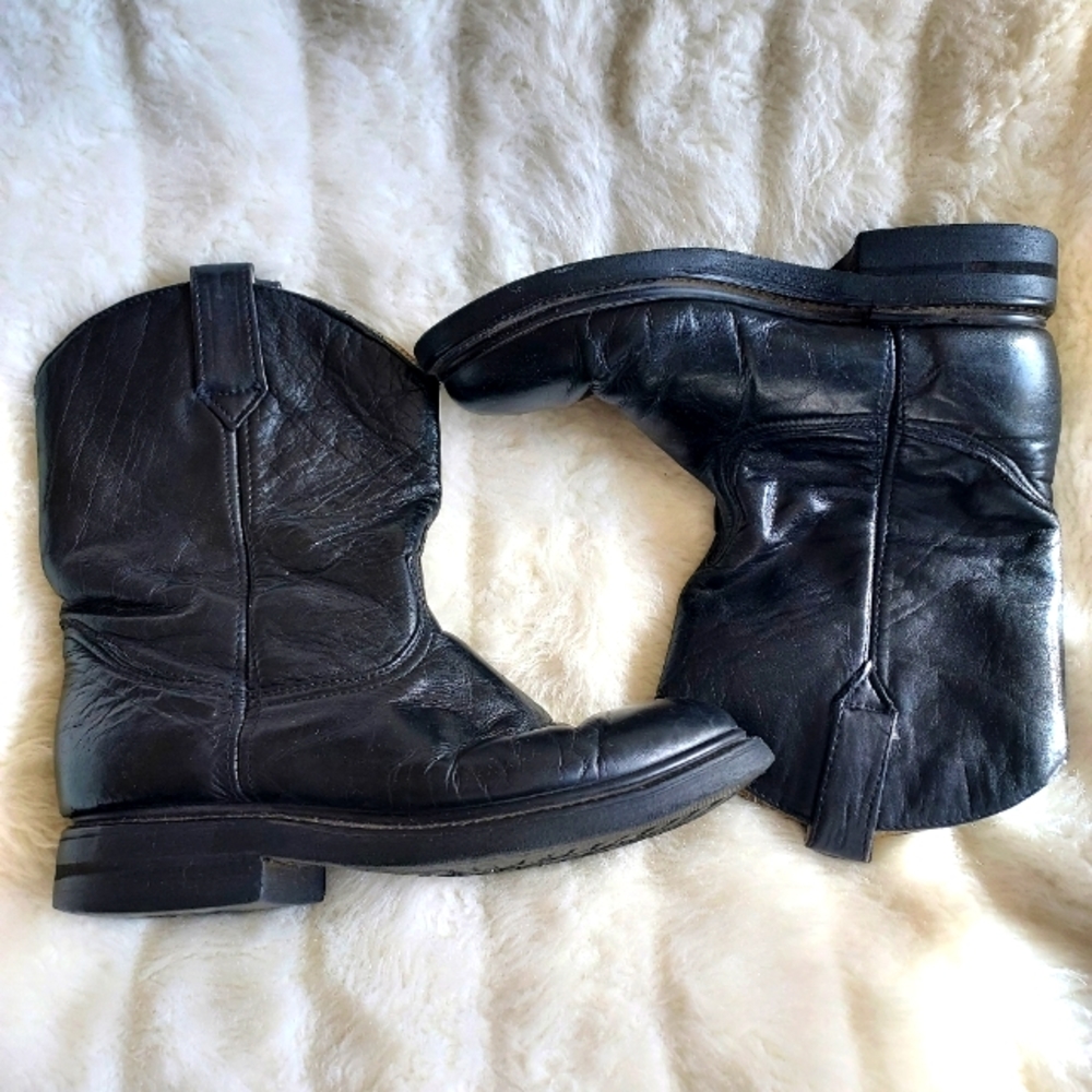 Leather sz6.5 black booties